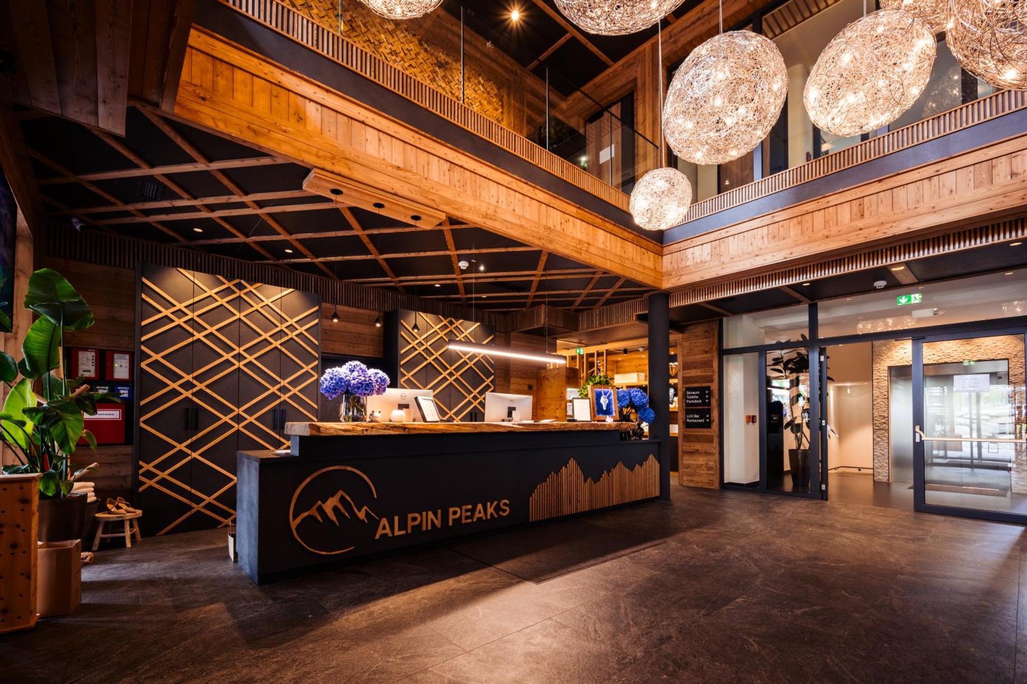 Hotel Alpin Peaks à Turracher Hohe Extérieur photo